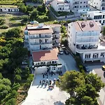 Penzion Pansion Komfor Moca Makarská