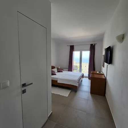 Pansion Komfor Moca بيت ضيافة