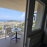 Pansion Komfor Moca Makarska