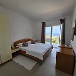 Pensjonat Pansion Komfor Moca Makarska